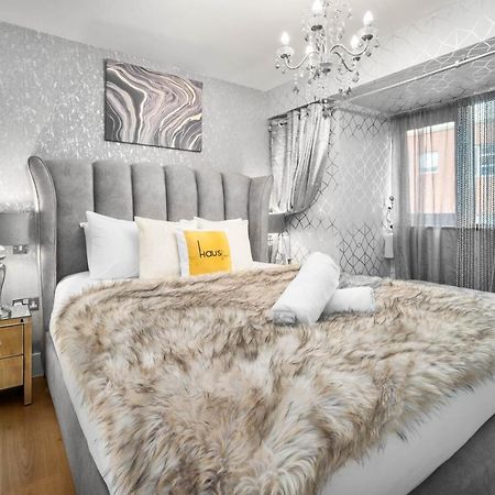 Luxury City Centre Apartment - Parking - Smart Tv - Wifi - Intercom Birmingham Luaran gambar