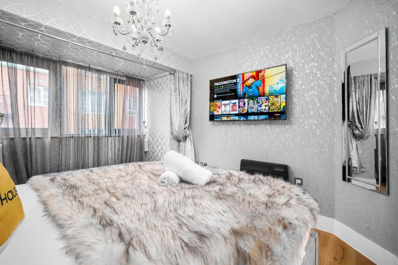 Luxury City Centre Apartment - Parking - Smart Tv - Wifi - Intercom Birmingham Luaran gambar